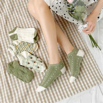 Dreamlikelin, 5 чифта/лот, Чорапи в Корейски стил, Дамски Пролетно-летни Къси Чорапи, Сладки Зелени Чорапи с Бели Цветя и букви