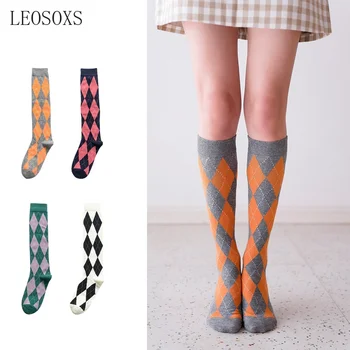 LEOSOXS/ Дамски Памучни Чорапи До средата на Прасците, Трикотаж носочные Изделия, Есен-Зима, Британски Стил, Карирани Чорапи до Коляното, Студентски Прилив, Женски Дълъг Чорап