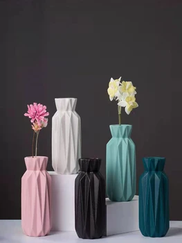Керамична ваза в скандинавски стил, Оригинален домашен декор, минималистичная модерна поезия, геометрични занаяти, интериор за дома цветна композиция