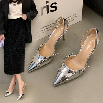Сребрист дамски сандали на висок ток Лято 2023 пънк-готически обувки за партита с остри пръсти Женски метални обувки-лодка на тънките токчета Женски